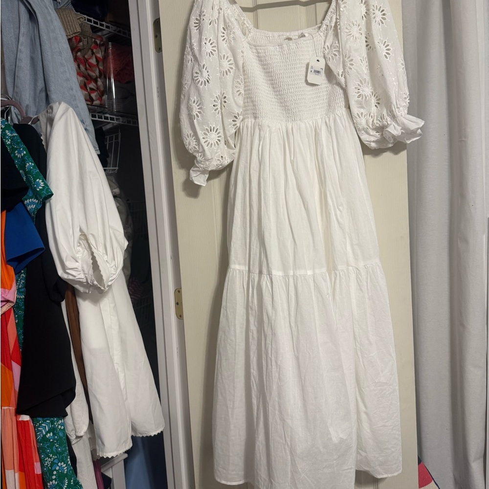 Altar’d State NWT White Puff Sleeve Smocked Sundress